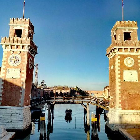 San Giorgio Degli Schiavoni Apartment เวนิส ภายนอก รูปภาพ